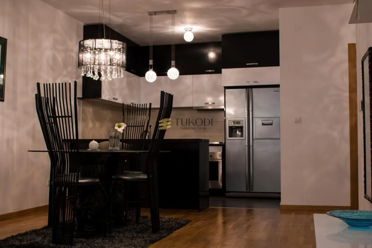 Izdavanje, jednosoban stan, 54m², Podbara, Novi Sad Sve Podlokacije