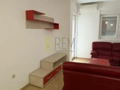 Prodaja, jednosoban stan, 46m², City Kvart, Podgorica - image 2