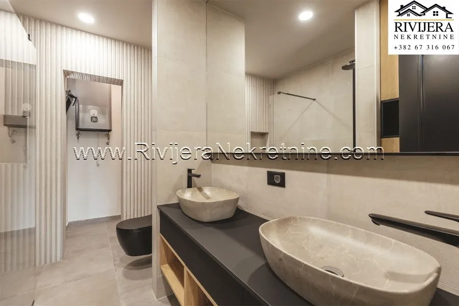 Prodaja, trosoban stan, 152m², Savina, Herceg Novi