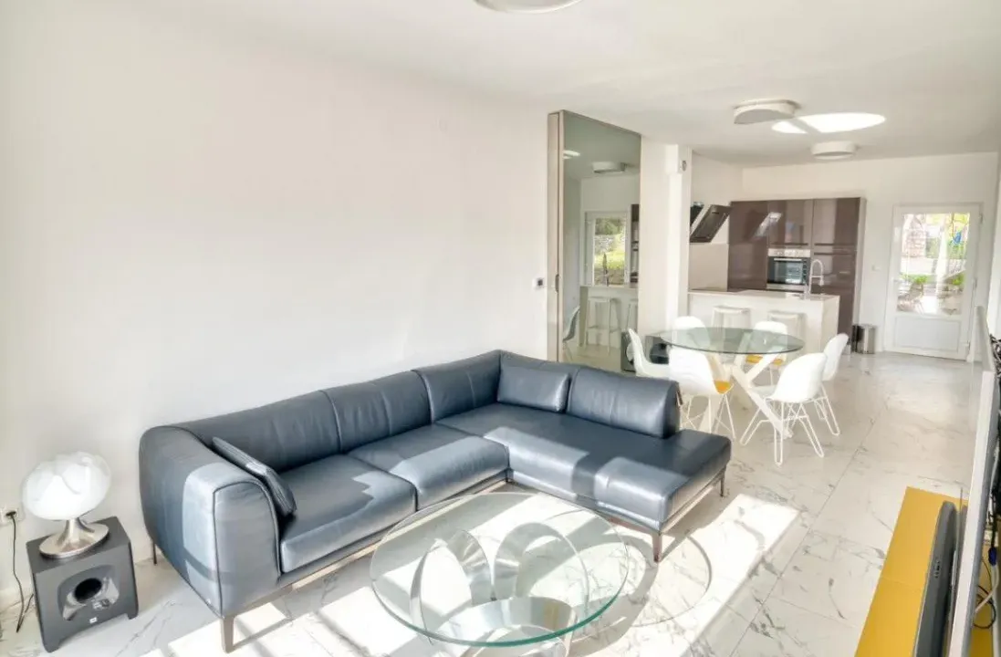 Prodaja, dvosoban stan, 60m², Petrovac, Budva