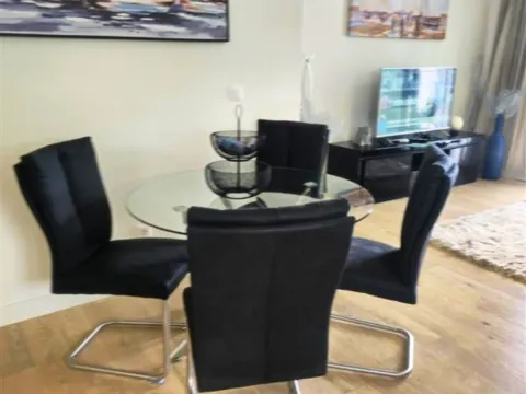 Sale, three bedroom apartment, 83m², Beograd Na Vodi, Beograd - image 11