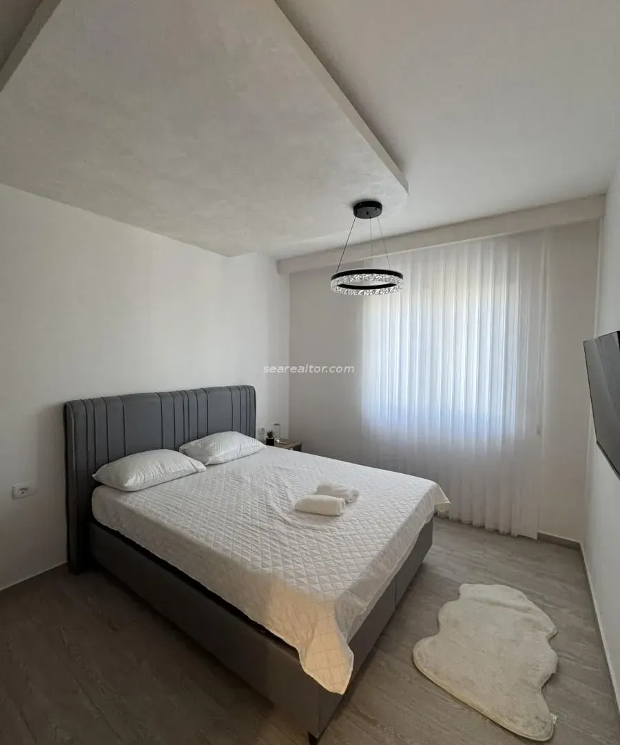 Sale, two bedroom apartment, 74m², Bečići, Budva