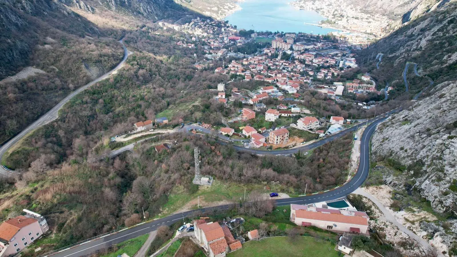 Prodaja, plac, 12000m², Škaljari, Kotor