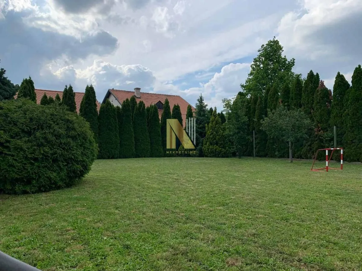 Prodaja, kuća, 338m², Tatarsko brdo, Petrovaradin