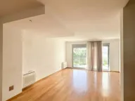 Izdavanje, dvosoban stan, 92m², Centar, Tivat - image 2