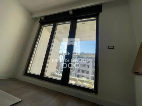 Prodaja, četvorosoban stan, 122m², Vračar Centar, Vračar Sve Podlokacije - image 6