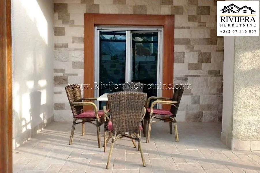 Sale, one bedroom apartment, 56m², Dobrota, Kotor