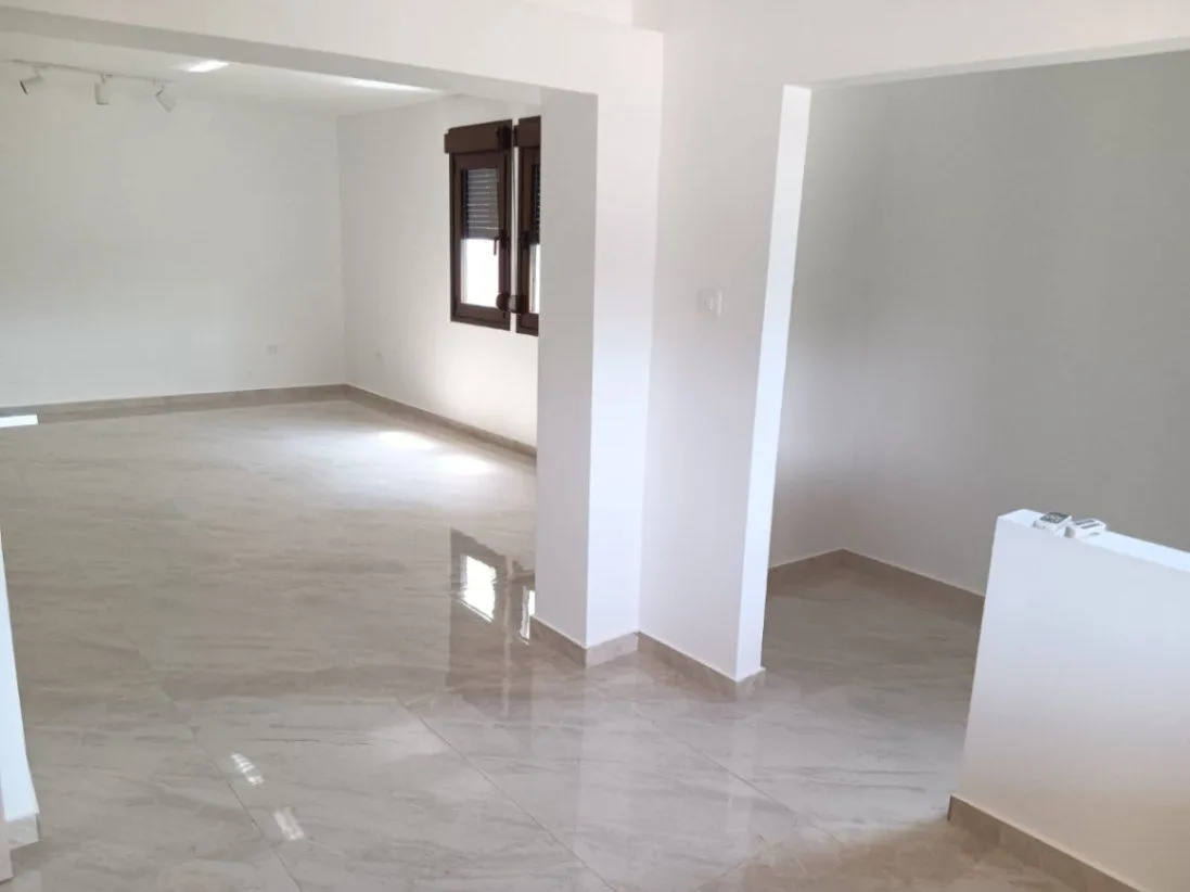 Rent, house, 180m², Masline, Podgorica