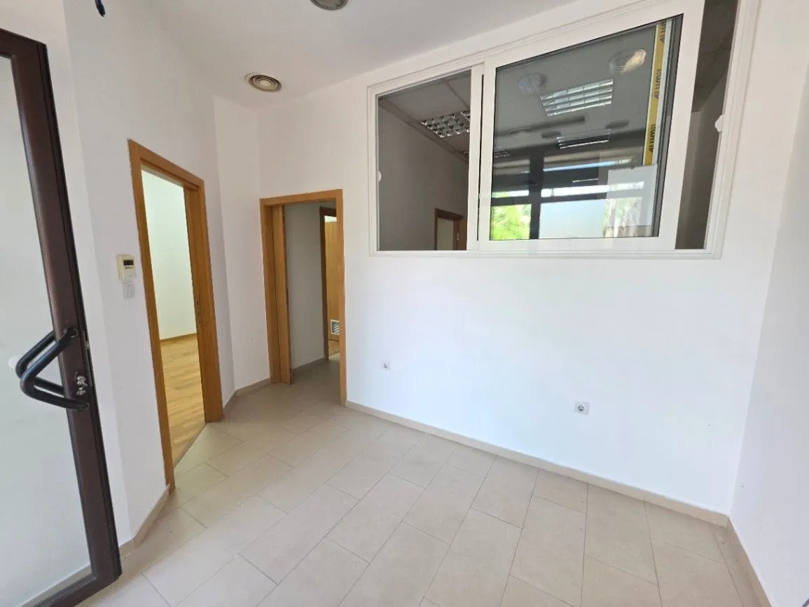 Sale, office space, 120m², Preko Morače, Podgorica