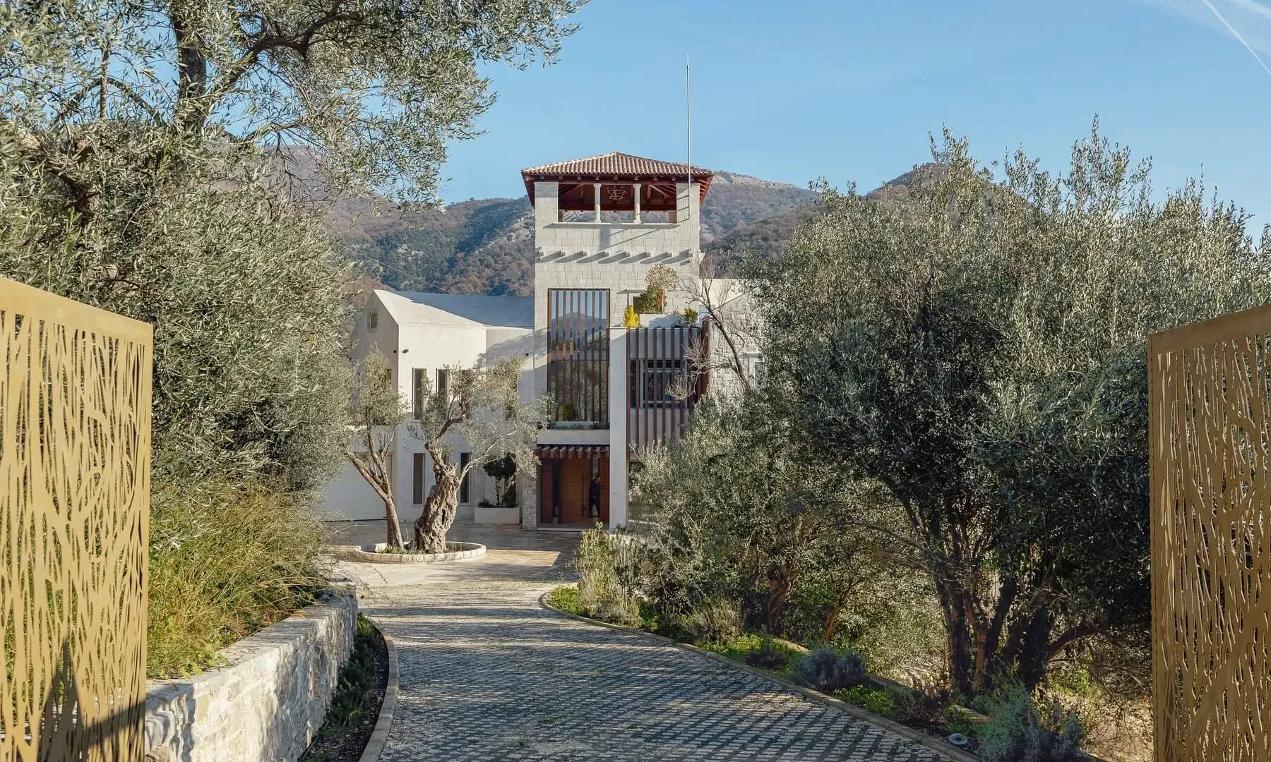 Sale, house, 1400m², Kotor, Crna Gora