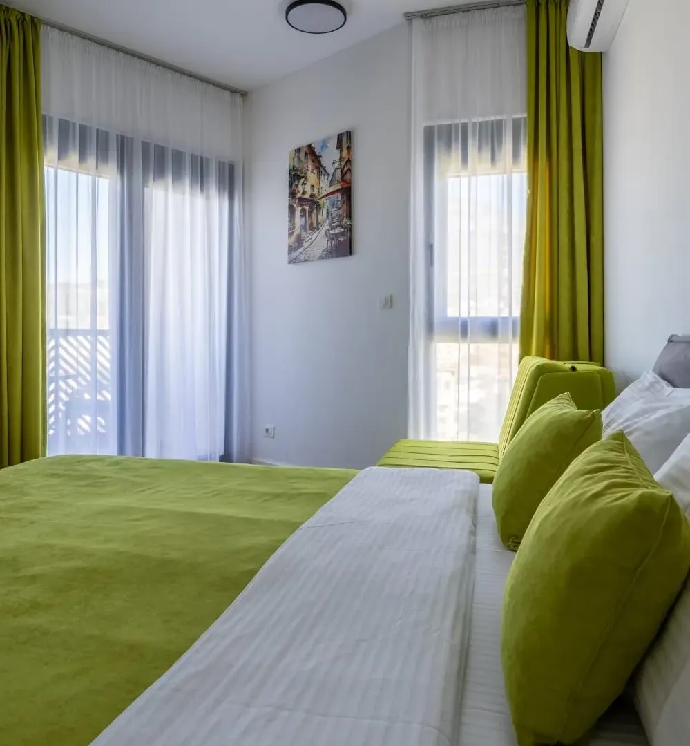 Sale, studio apartment, 31m², Centar, Bar