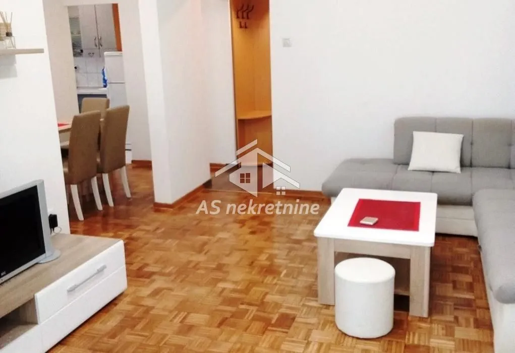 Izdavanje, četvorosoban stan, 84m², Bezanijska Kosa 2, Bežanijska Kosa Sve Podlokacije