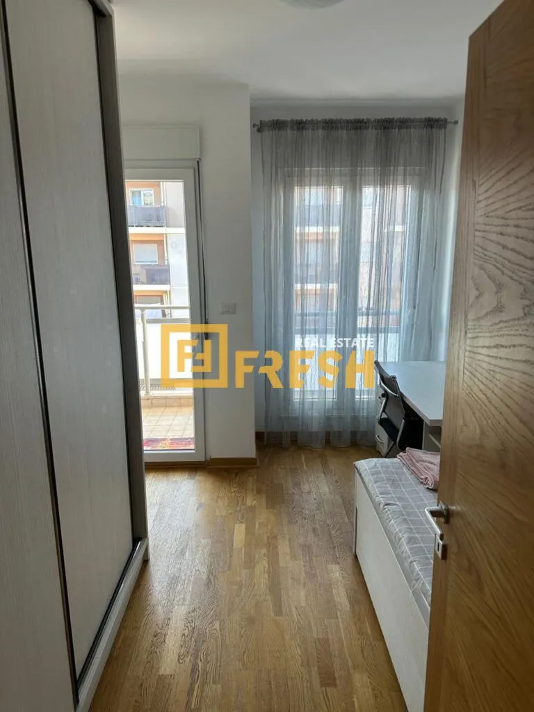 Rent, two bedroom apartment, 64m², City Kvart, Podgorica