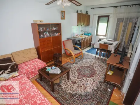 Sale, house, 300m², Kragujevac, Srbija - image 20