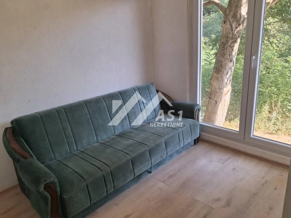 Izdavanje, kuća, 130m², Ribnjak, Petrovaradin