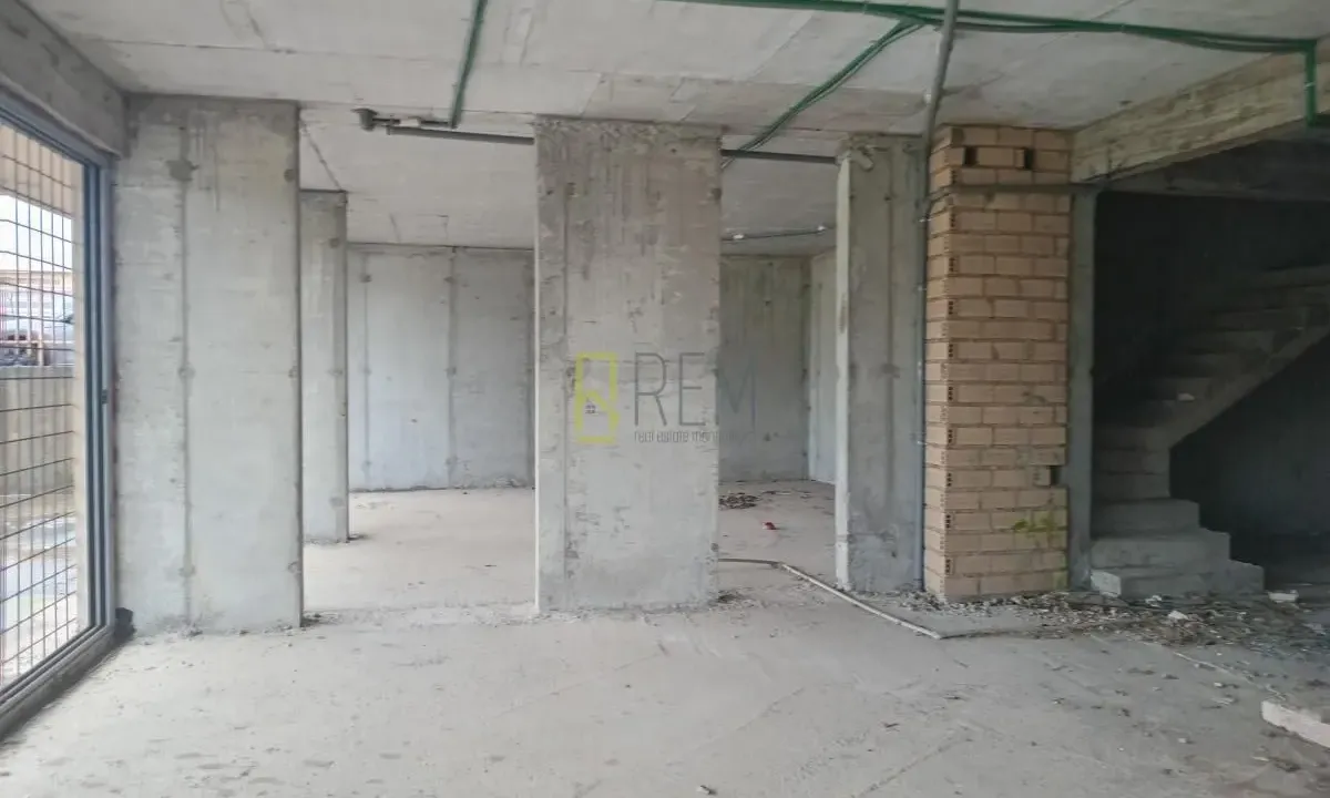 Sale, office space, 312m², Zabjelo, Podgorica