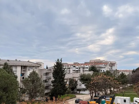 Sale, two bedroom apartment, 68m², Makedonsko naselje, Bar - image 13