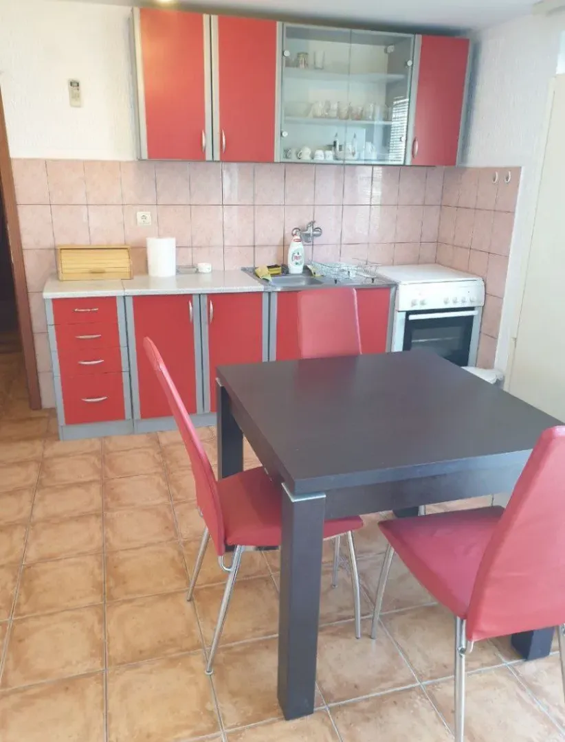 Sale, three bedroom apartment, 82m², Sutomore, Bar