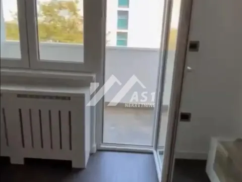 Sale, three bedroom apartment, 60m², Banatić, Novi Sad Sve Podlokacije - image 7