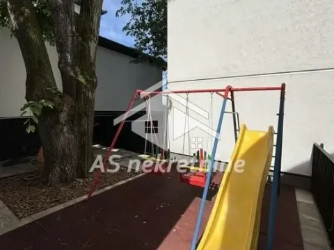 Rent, apartment, 200m², Senjak, Beograd - image 20