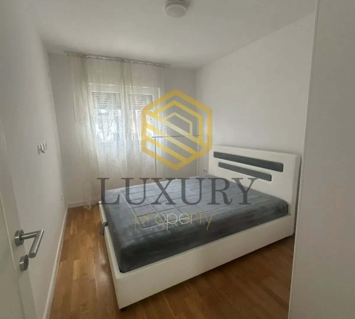 Rent, one bedroom apartment, 41m², Pobrežje, Podgorica