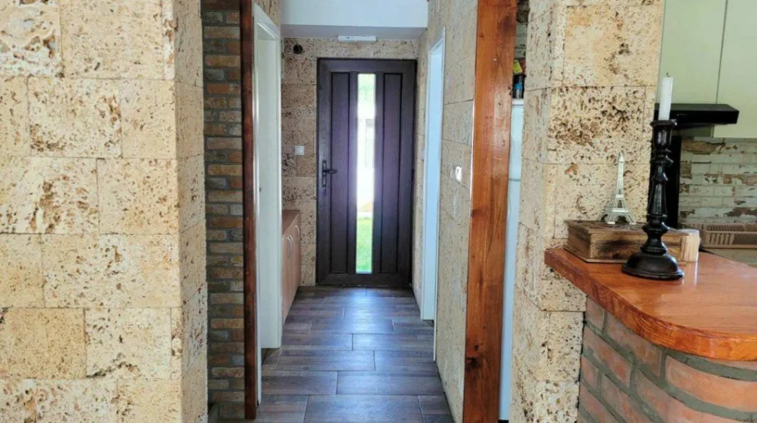 Prodaja, kuća, 240m², Ljubovija, Srbija