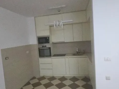 Izdavanje, dvosoban stan, 75m², City Kvart, Podgorica - image 3
