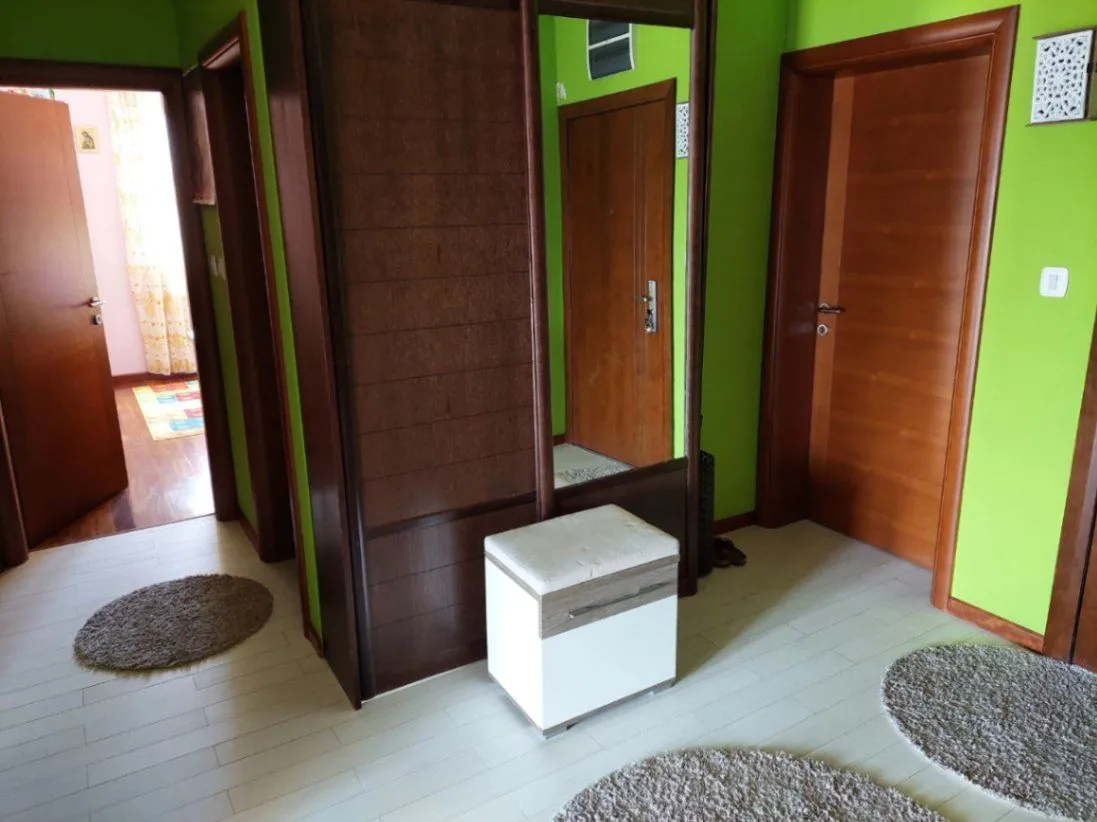 Prodaja, trosoban stan, 109m², Pod Goricom, Podgorica