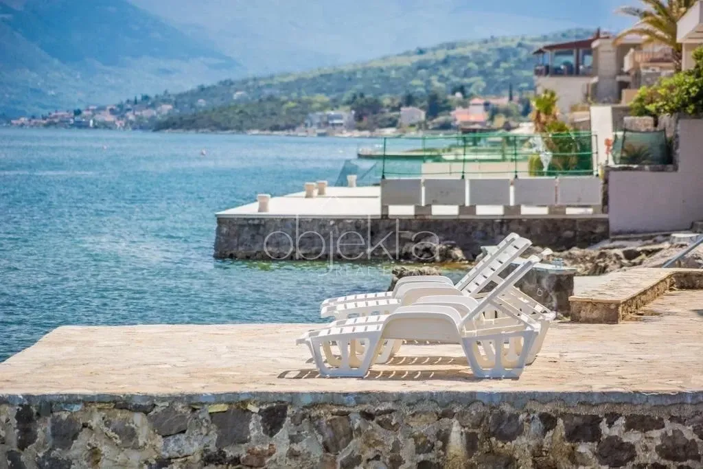 Sale, house, 240m², Tivat, Crna Gora