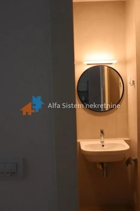 Izdavanje, dvosoban stan, 54m², Novi Beograd Blok 65, Novi Beograd Sve Podlokacije