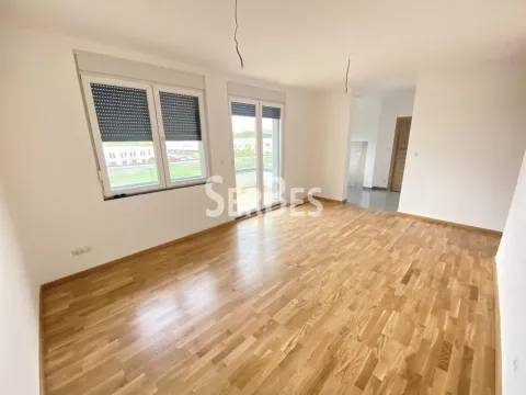 Prodaja, četvorosoban stan, 85m², Alibegovac, Petrovaradin - image 20