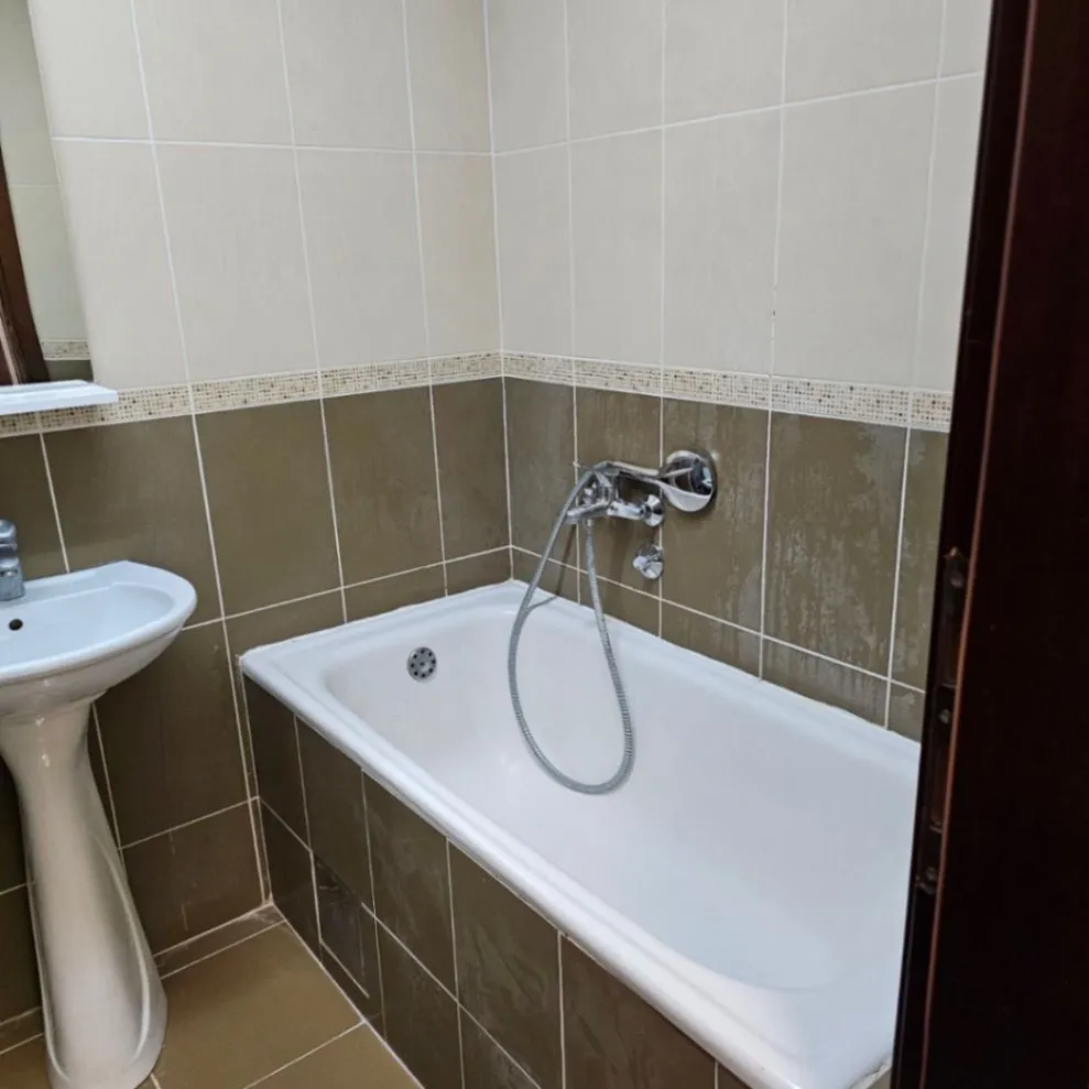 Izdavanje, jednosoban stan, 46m², Blok 6, Podgorica