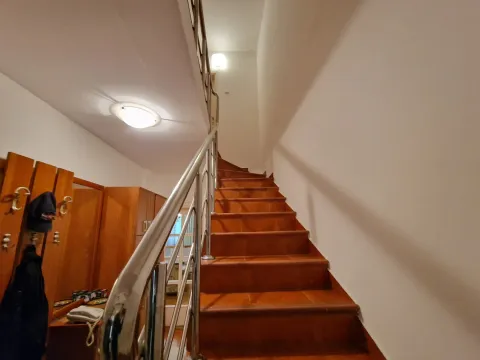 Prodaja, trosoban stan, 95m², Budva, Crna Gora - image 23