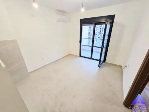 Sale, one bedroom apartment, 36m², Rozino, Budva - image 2