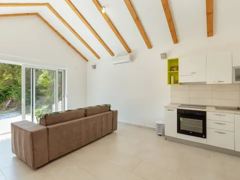 Prodaja, kuća, 800m², Prčanj, Kotor - image 31