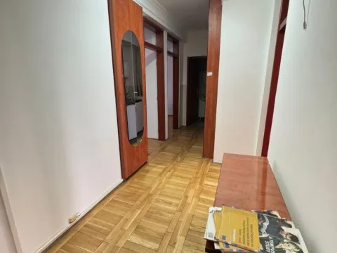 Izdavanje, poslovni prostor, 92m², Preko Morače, Podgorica - image 4