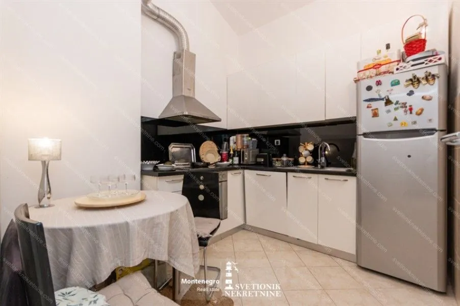 Prodaja, dvosoban stan, 50m², Topla, Herceg Novi
