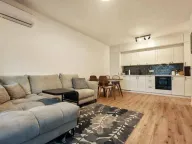 Izdavanje, trosoban stan, 70m², Čukarica, Beograd - image 1