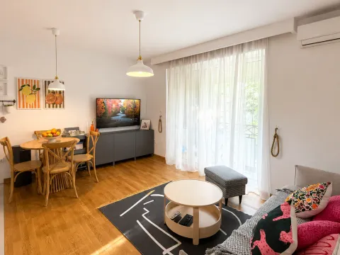 Prodaja, trosoban stan, 68m², Centar, Podgorica - image 2