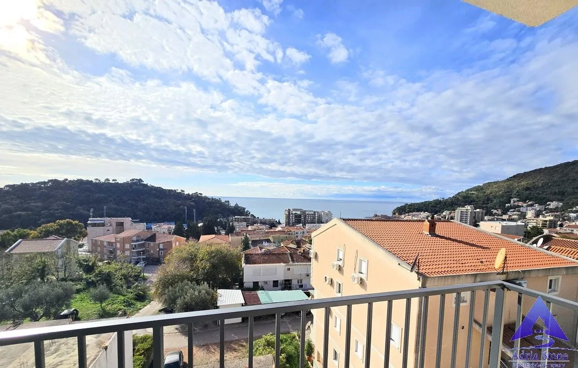 Prodaja, dvosoban stan, 54m², Petrovac, Budva