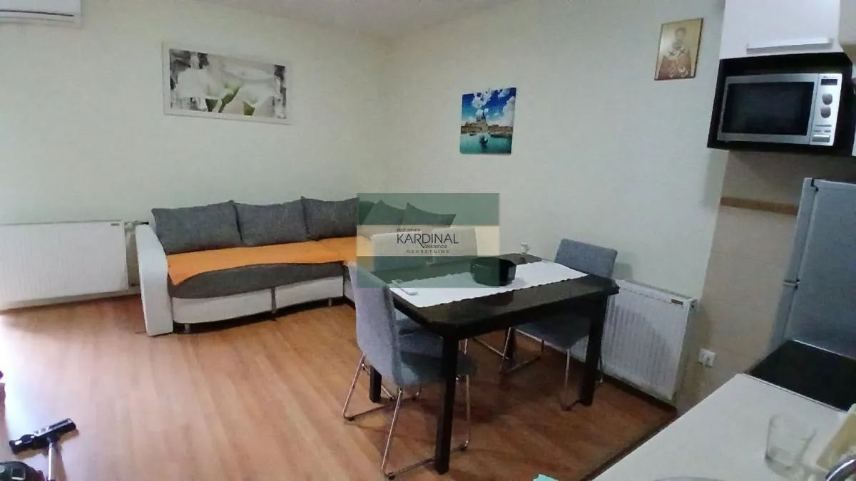 Izdavanje, jednosoban stan, 40m², Aqua park, Jagodina