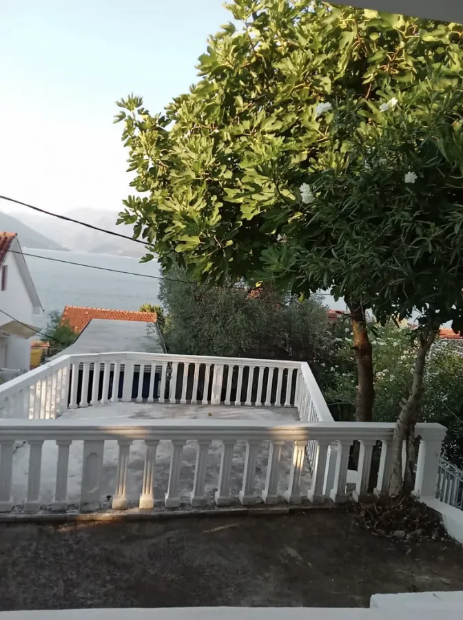 Prodaja, kuća, 168m², Krašići, Tivat