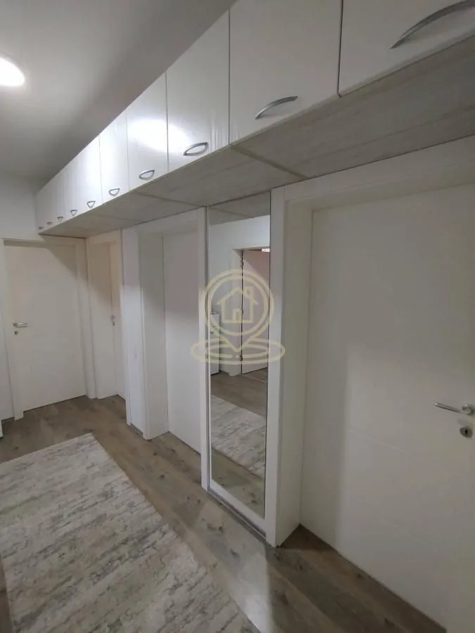 Prodaja, trosoban stan, 78m², Pantelej, Niš