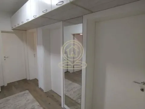 Prodaja, trosoban stan, 78m², Pantelej, Niš - image 6