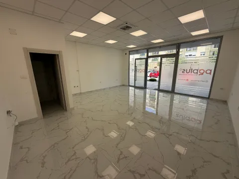 Rent, office space, 42m², Pobrežje, Podgorica - image 3