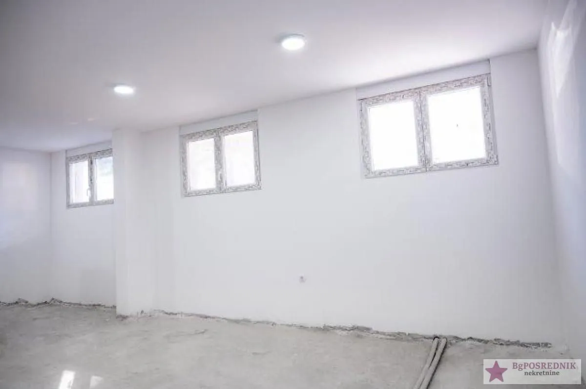 Sale, office space, 66m², Olimp, Zvezdara Sve Podlokacije