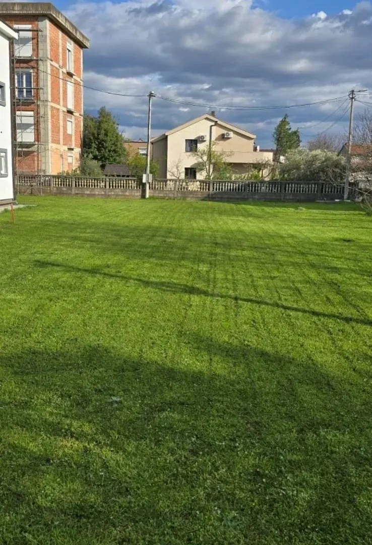 Rent, house, 360m², Zagorič, Podgorica