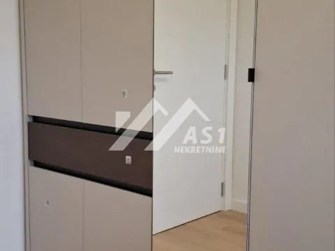 Izdavanje, jednosoban stan, 40m², Novo naselje, Novi Sad - image 6