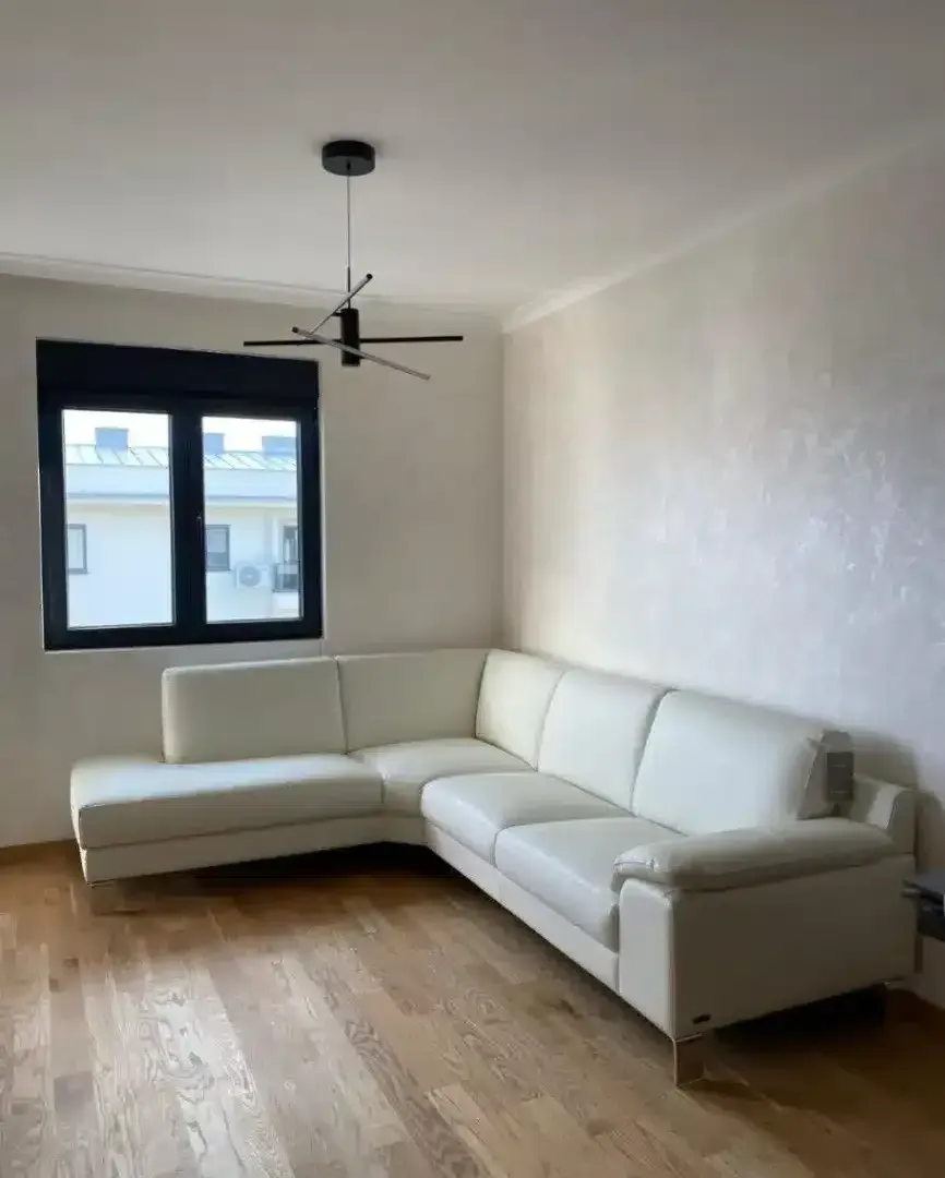 Izdavanje, dvosoban stan, 70m², New City, Podgorica