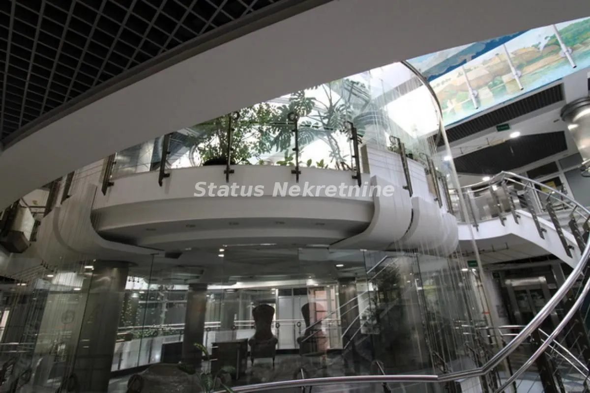 Prodaja, poslovni prostor, 11m², Centar, Novi Sad